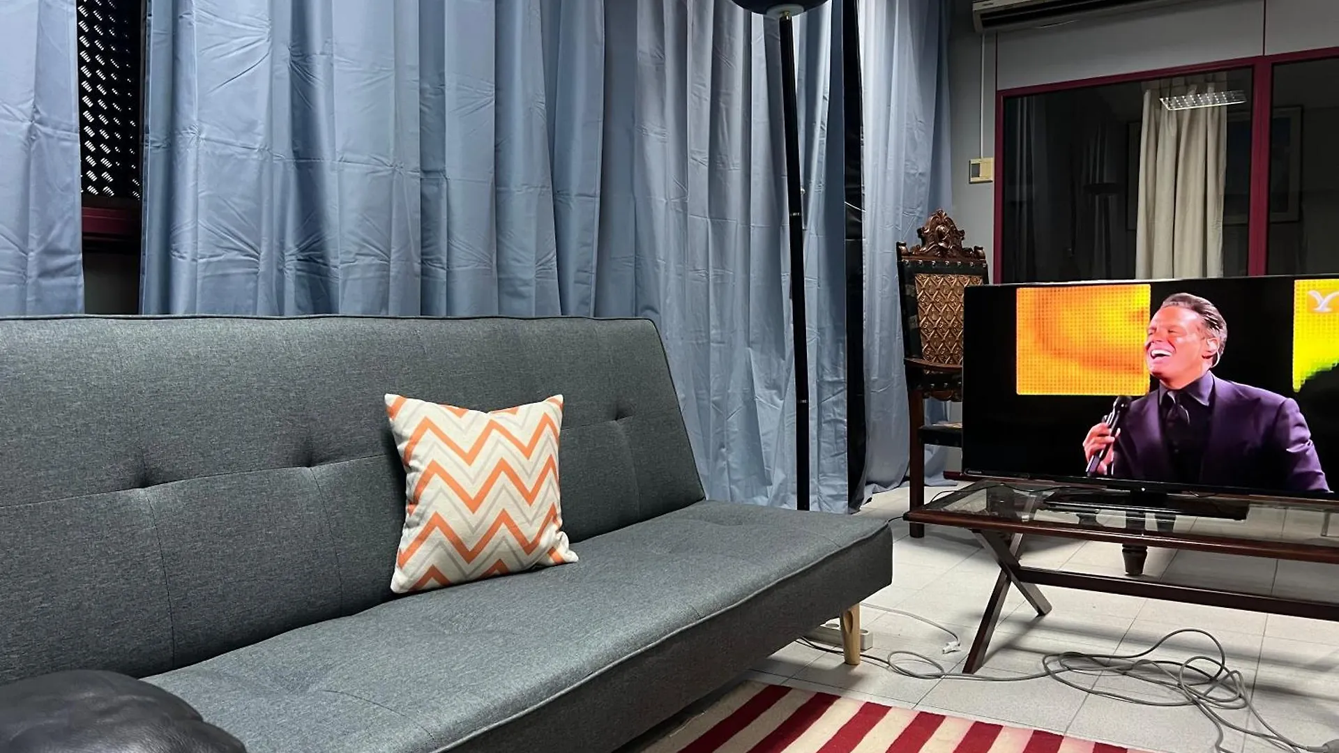 Tessasapartments ساباذيل إسبانيا